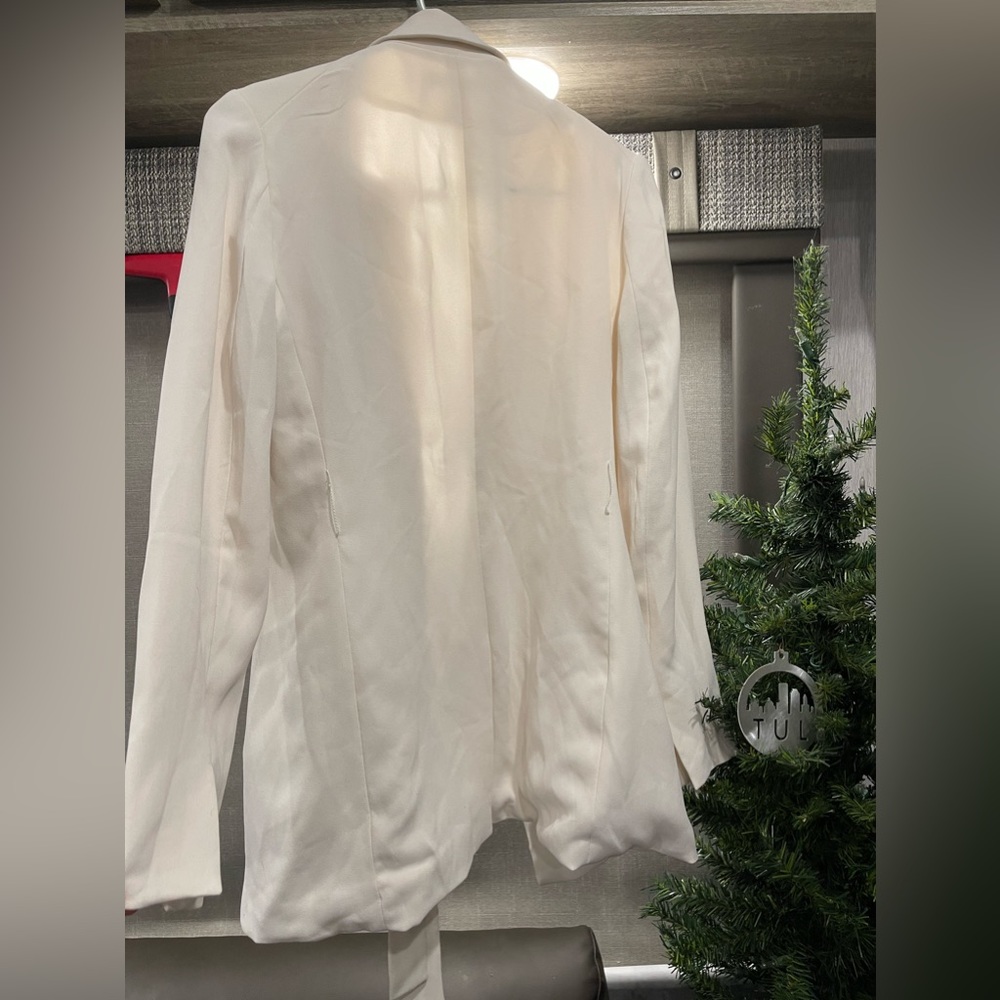 Jacket - Picture 5 of 9